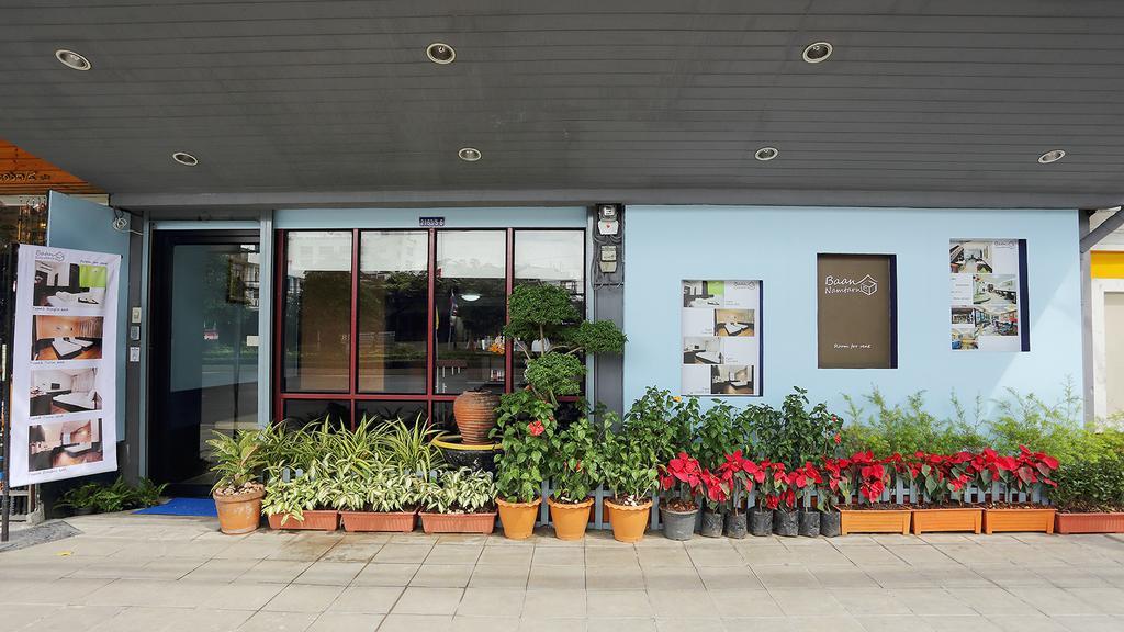 Baan Namtarn Guest House Бангкок Экстерьер фото